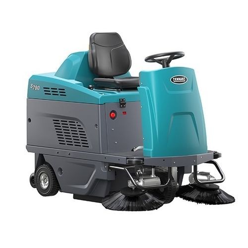 Barredora con operador a bordo - S780 - Tennant - con batería / de interior / de exterior