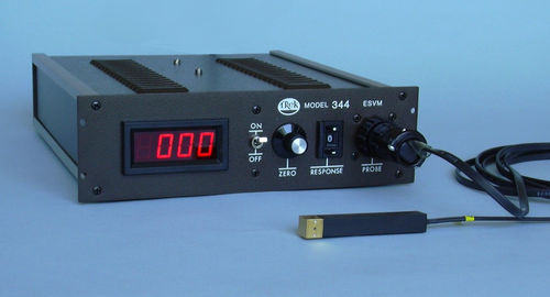 Voltímetro digital - 344 - TREK, INC. - portátil / DC / electrostático