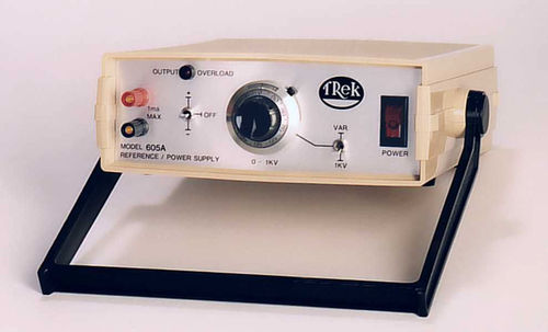 Alimentación eléctrica de mesa - 605A - TREK, INC. - AC/DC / de salida simple / con tensión de salida ajustable