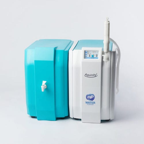 Unidad de purificación de agua ultra-pura para laboratorio - Aquinity² P35 / P70 - MembraPure - de ósmosis inversa / compacta