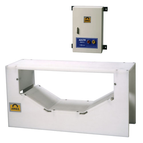 Detector de metales para transportador - BR - Eriez Magnetics Europe Limited - combinado