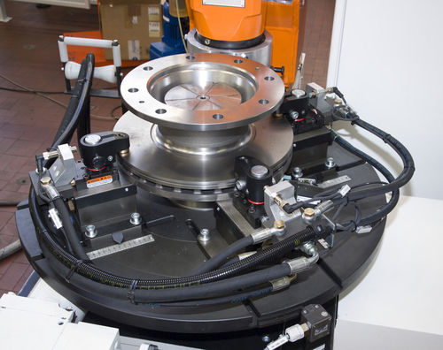 Máquina equilibradora vertical - VPUBK40-TO - CEMB - dinámico / para disco de freno / de vehículos pesados