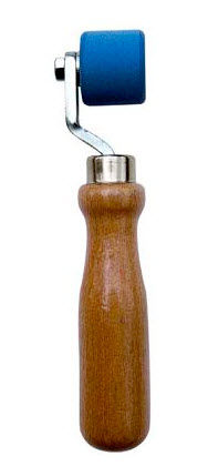 Rodillo de presión con mango de madera - 28 mm - BAK Technology Ltd.