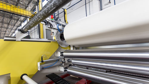 Enrolladora de film - KKA GmbH Kleinewefers Kunststoffanlagen - de tejidos / automática