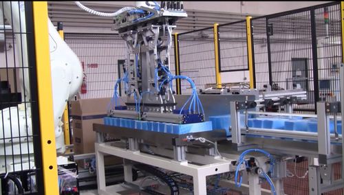 Encajadora vertical - CARTONELLA -ROBOT P&P - MACDUE - automática / de alta velocidad