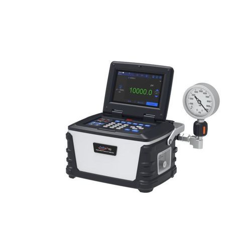 Calibrador de presión - ADT762 - AOIP - para manómetro / para sensor de presión / programable