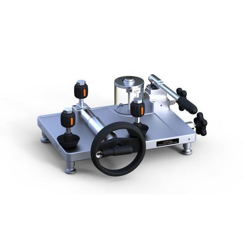 Bomba de calibración manual - ADT 946A - AOIP - hidráulica / de alta presión / para la generación de presión