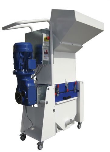 Molino para pulverulentos - GRM230, 340-490 - MAIN TECH S.r.l. - de cuchillas / horizontal / para moldeado por inyección