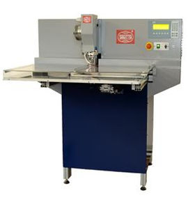 Máquina remachadora autoperforante - MR15 CN  - SAGITTA Officina Meccanica S.p.A. - automática