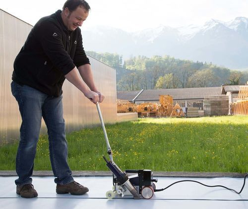 Máquina de soldar de aire caliente - roofer RW3400 - HSK Kunststoff Schweißtechnik GmbH - automática / con ruedas / para techado