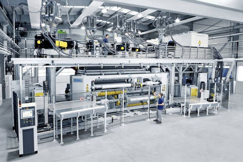 Línea de extrusión de película plana - SML Maschinengesellschaft - para termoplásticos / para films estirables