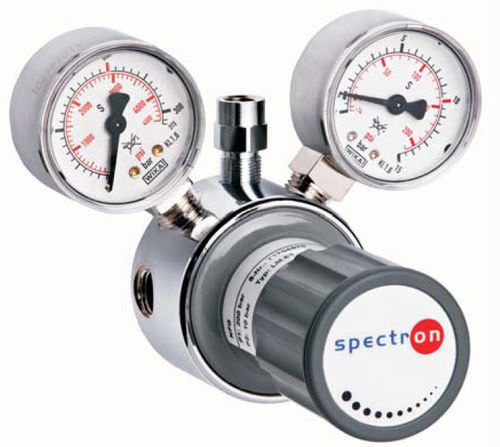 Regulador de presión de gas - LM 62 - Spectron Gas Control Systems GmbH - de membrana / de 2 etapas / de latón
