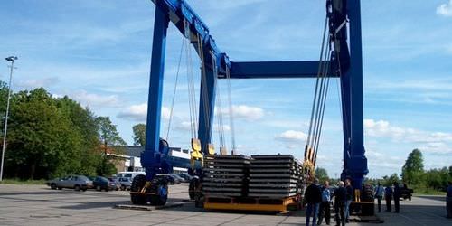 Carretilla elevadora de tipo straddle (horcaja) - 20 - 100 t | Atlantic - Tracta