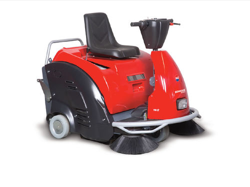 Barredora con operador a bordo - DUSTY 1100 ET - biemmedue spa - gasolina / de cadenas
