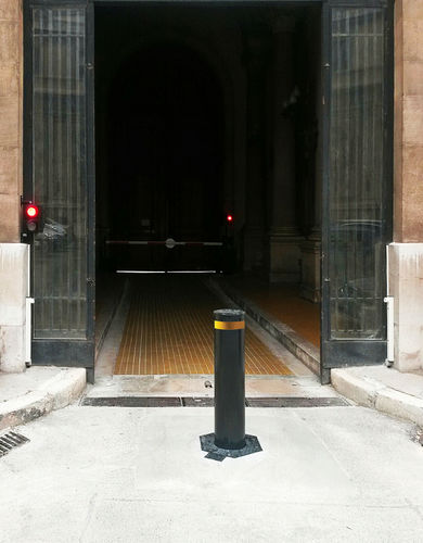 Bolardo retráctil automático - TERRA Universal - FRONTIER PITTS FRANCE - hidráulico / de acero / alta seguridad