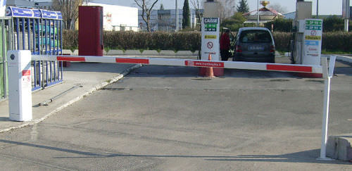 Barrera de estacionamiento - FBC - FRONTIER PITTS FRANCE - de seguridad / levadiza / de aluminio