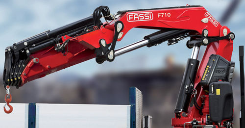 Grúa montada sobre camión - F710RA xhe-dynamic - Fassi gru S.p.A - de mástil / de elevación / de 4 ejes