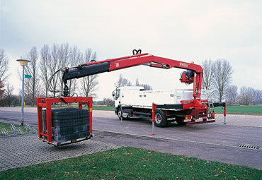 Grúa montada sobre camión - F240ASXP - Fassi gru S.p.A - de mástil / todoterreno / de elevación
