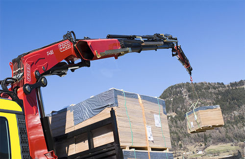 Grúa montada sobre camión - F485 series - Fassi gru S.p.A - de pluma articulada / para obra / de elevación