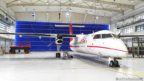 Puerta corredera - Aircraft hangar door - SHIPYARDDOOR (Hangar Door | High Speed Door) - plegable / para interior / de hangar