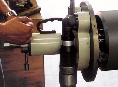Máquina de corte de hoja rotativa - US80  - PROTEM - para metal / de tubos / CNC