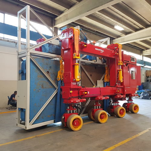 Carretilla elevadora de tipo straddle (horcaja) con neumáticos - IL60GC-90°  - INDUSTRIAL LIFT