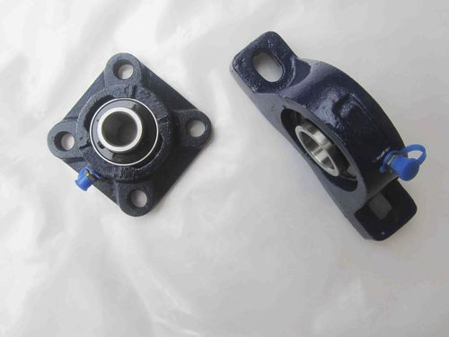 Soporte con rodamiento con brida - WQK Bearing Manufacture Co., Ltd - de rodillos / de metal