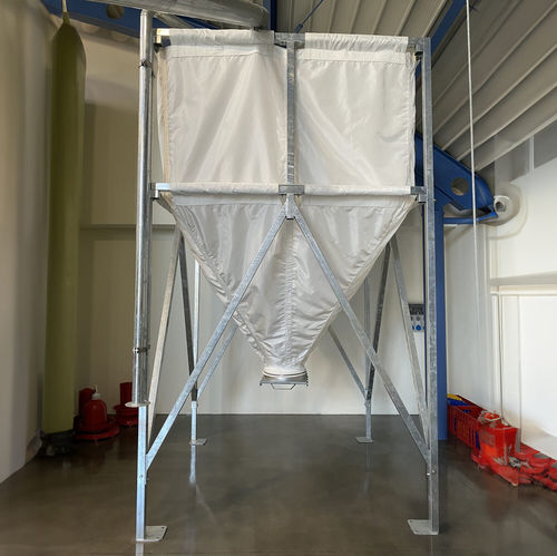 Silo para polvo - Trevira - AGRITECH SRL - para cereales / de granulados / para sistema de organización