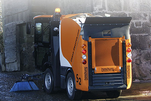 Barredora diésel - Urban-Sweeper S2 - Boschung Mecatronic AG - de calle / compacta