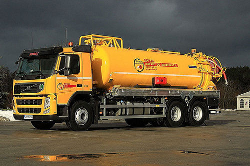 Depósito de transporte - ADR series - DOBROWOLSKI Sp. z o.o.  - de recogida de fluido / de protección / montado en camión