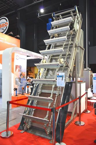 Reja de desbaste de escalera - EKOTON Industrial GROUP - para el tratamiento de aguas residuales