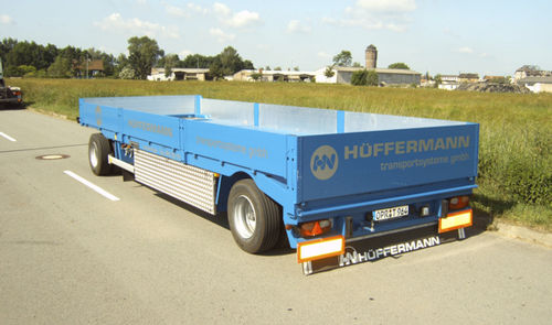Remolque para equipamiento industrial - Multi-Carrier - Hüffermann Transportsysteme GmbH  - de 4 ejes / de acoplamiento