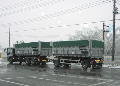 Remolque volquete - Hüffermann Transportsysteme GmbH  - para equipamiento industrial / de 2 ejes / de acoplamiento