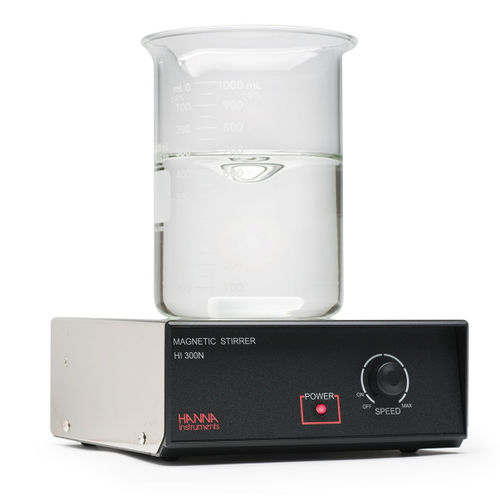 Agitador de laboratorio magnético - HI300N - Hanna Instruments - analógico / para vasos de precipitados / vertical