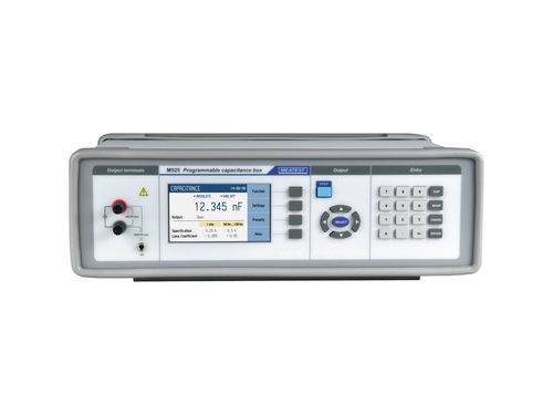 Caja de década de capacidad - M525 - Meatest spol. s r.o.  - programable / controlada por ordenador