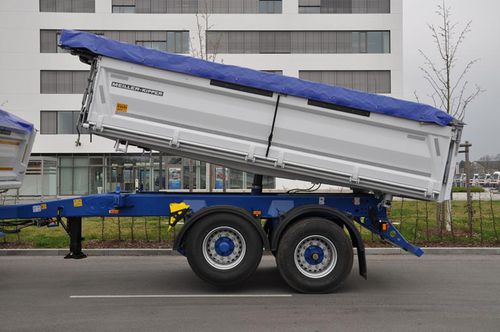 Remolque volquete - MZDA 18/22 series - MEILLER F. X. Fahrzeug- und Maschinenfabrik GmbH & Co KG - para arena / de 2 ejes / de acoplamiento
