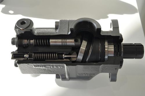 Bomba hidráulica de pistón axial - MEILLER F. X. Fahrzeug- und Maschinenfabrik GmbH & Co KG - compacta / resistente a la abrasión / robusta