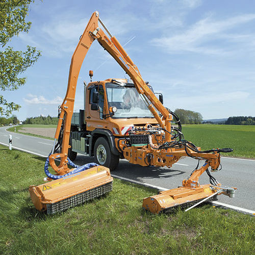 Brazo desbrozador brazo desbrozador - MKM 700 - MULAG Fahrzeugwerk Heinz Wössner GmbH u. Co. KG