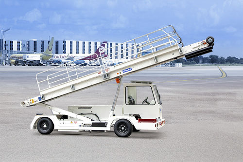 Transportador de banda - Orbiter 7.5 - MULAG Fahrzeugwerk Heinz Wössner GmbH u. Co. KG - de maletas / para la industria aeronáutica