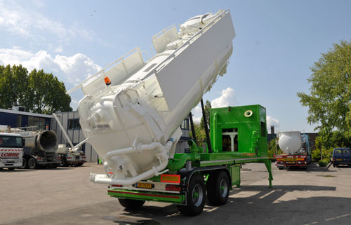 Semirremolque cisterna - Vacu-Press® Maxloader - Naaktgeboren Rotterdam B.V.  - de 2 ejes / de acoplamiento / de succión