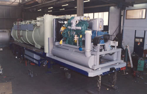 Semirremolque cisterna - Vacu-Press® 8000 ADR - Naaktgeboren Rotterdam B.V.  - para transporte de materiales peligrosos / de 3 ejes / de acoplamiento