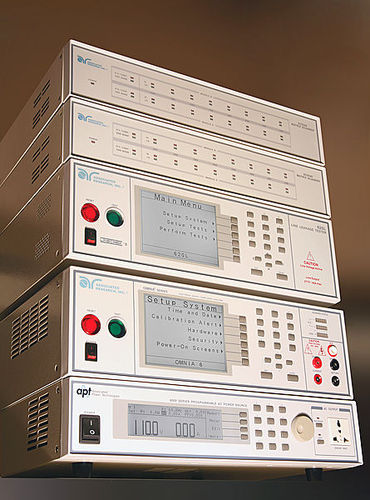 Controlador de conformidad eléctrica para dispositivos médicos - MedTEST - Associated Research