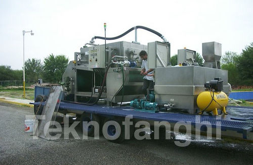 Filtro-prensa de banda - MONOBELT® - Teknofanghi s.r.l.  - automática / para tratamiento de aguas residuales / para el tratamiento de fangos