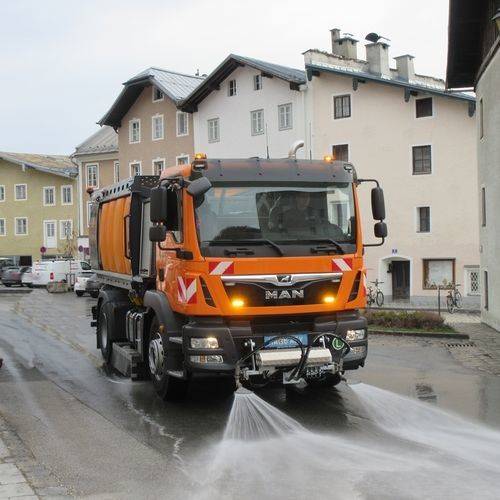 Máquina lavadora de calles de agua - Gebrüder TRILETY GmbH 