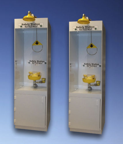 Lavaojos montado en grifo - max. 36 x 84 x 24" - HEMCO Corporation - para laboratorio