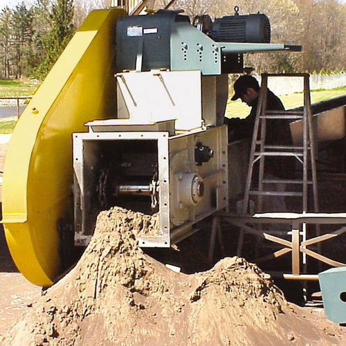 Transportador con cadena - Metso Corporation - de cadena en charnela / inclinado / de transporte