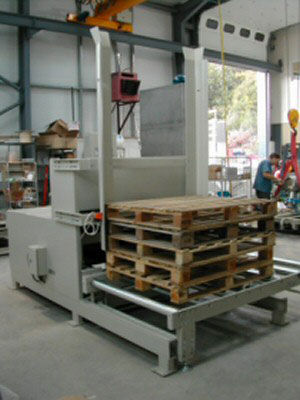 Dispensador para palés - MF TECNO - MASSINI INDUSTRIES srl - automatizado / compacto