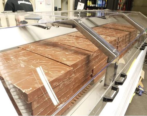 Máquina de fusión de chocolate - Quickmelter QM40 - Prefamac Chocolate Machines N.V. - de mantequilla / para la industria agroalimentaria / de acero inoxidable