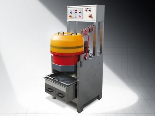 Máquina de acabado de desbastado - 60 l - LM srl - de disco centrífugo / para pulido húmedo