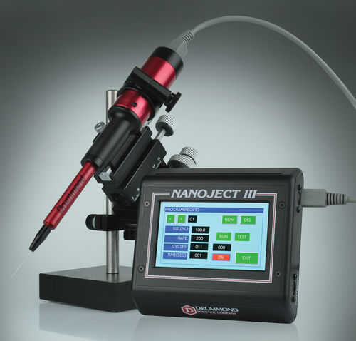 Microinyector de laboratorio - Nanoject III  - Drummond Scientific Company - pantalla táctil / programable / manual